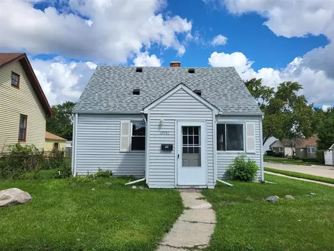 18951 Meier, Roseville, MI 48066