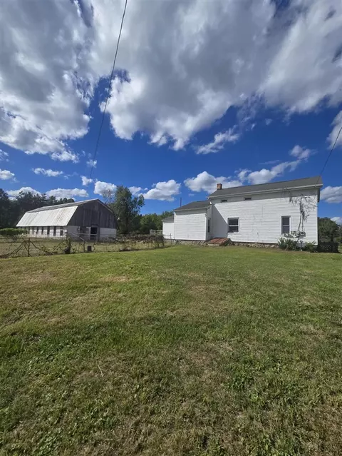 4360 S Waldron, Hudson, MI 49247