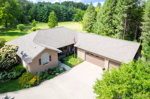 7775 Wood School, Freeport, MI 49325