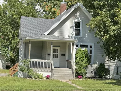 210 E Washington, Greenville, MI 48838