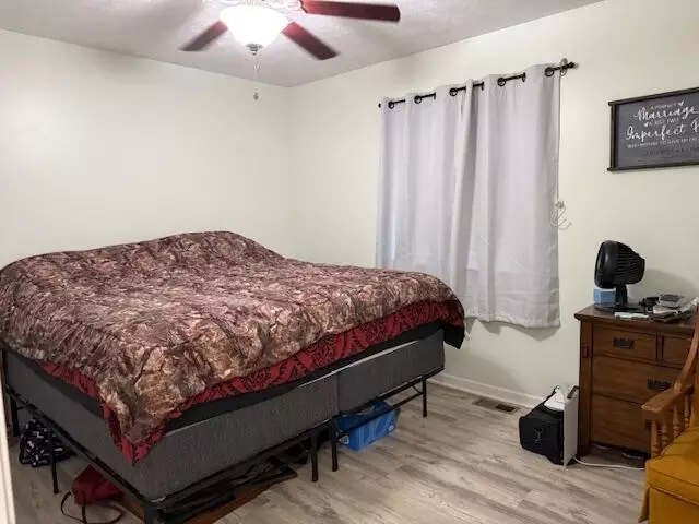 Bedroom - 4778 Blue Heron, Pierson, MI 49339 photo 1 of 3