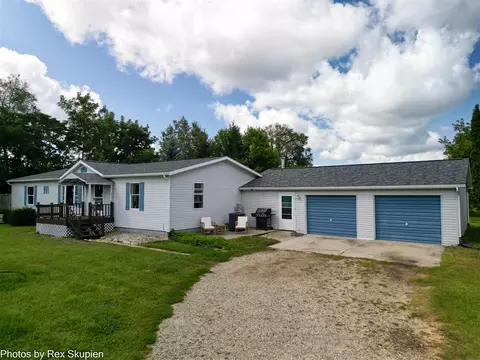 9019 Musson, Six Lakes, MI 48886