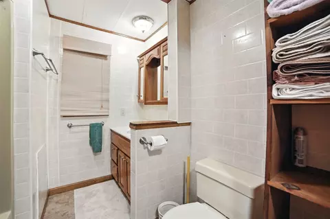 Bath - 7885 W Fox, Mears, MI 49436 photo 1 of 3