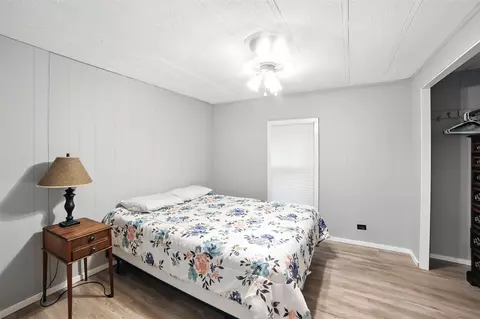 Bedroom - 7885 W Fox, Mears, MI 49436 photo 1 of 4