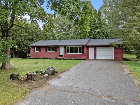 1553 Garfield, Marne, MI 49435