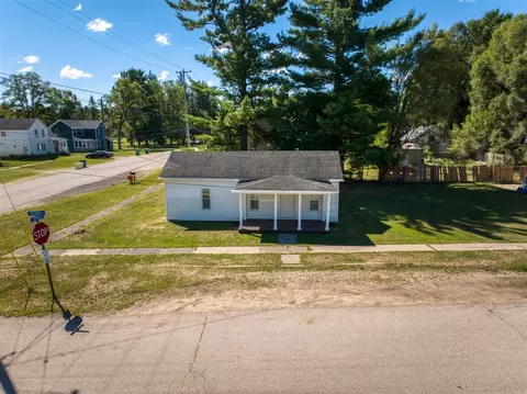 View/Area - 116 E 8th, Evart, MI 49631 photo 4 of 6