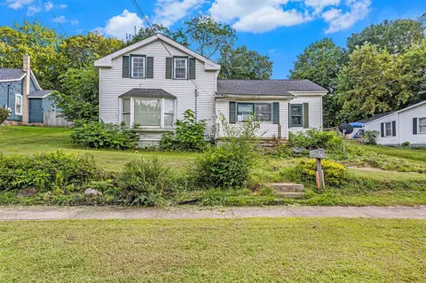 318 Locust, Marshall, MI 49068