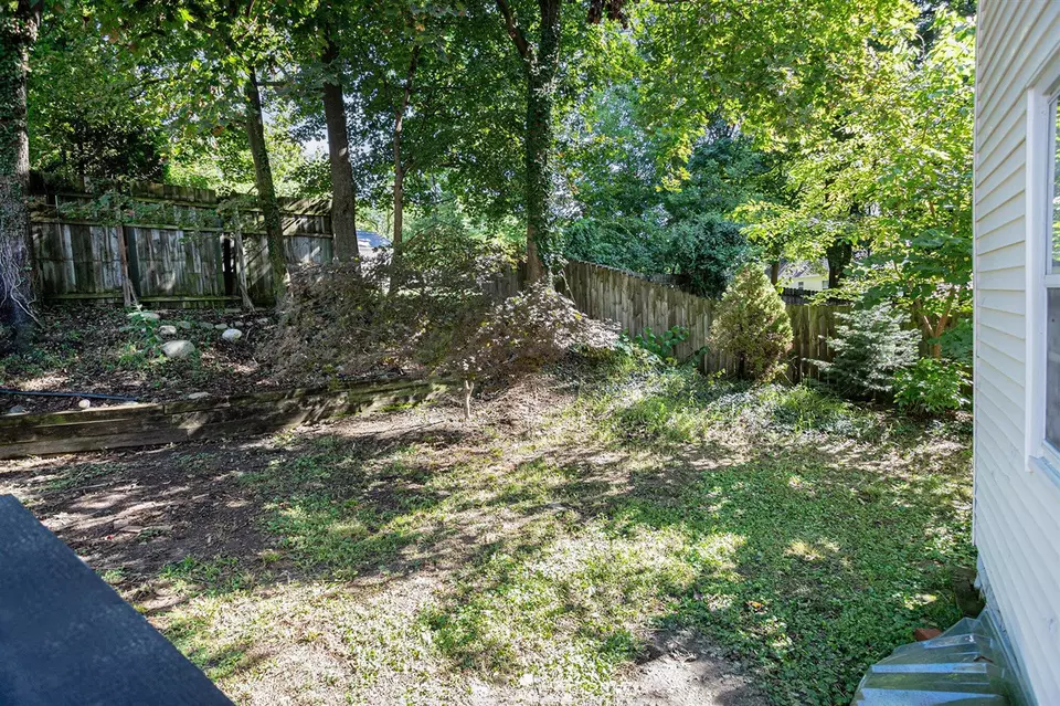 Exterior - 2512 Wellington, Kalamazoo, MI 49008 photo 6 of 6