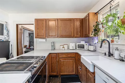 Kitchen - 314 N Madison, Marshall, MI 49068 photo 3 of 3