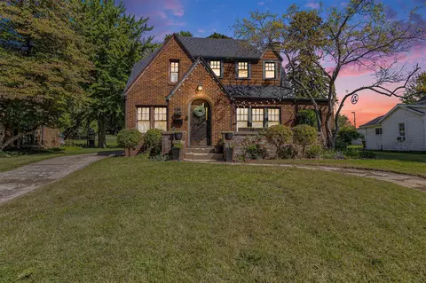 314 N Madison, Marshall, MI 49068