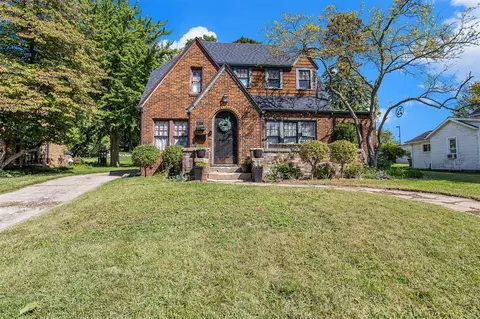 Exterior - 314 N Madison, Marshall, MI 49068 photo 2 of 8