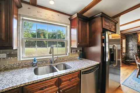 Kitchen - 78667 40th, Covert, MI 49043 photo 4 of 7