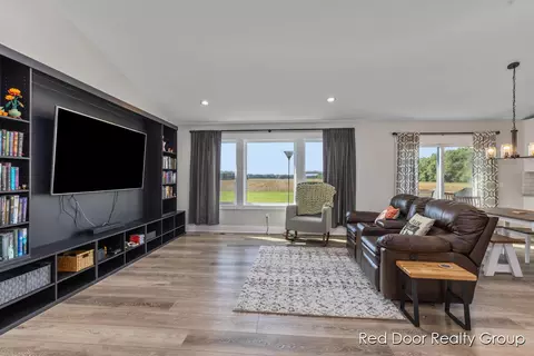2338 142nd, Dorr, MI 49323 photo 7