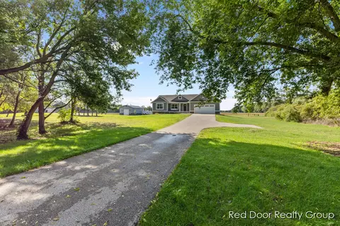 2338 142nd, Dorr, MI 49323 photo 5