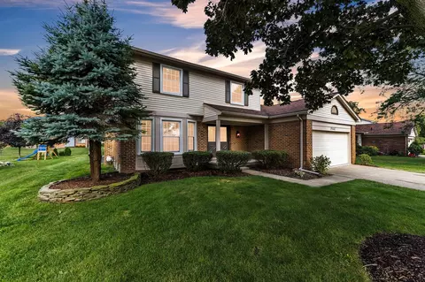 19441 Pollyanna, Livonia, MI 48152