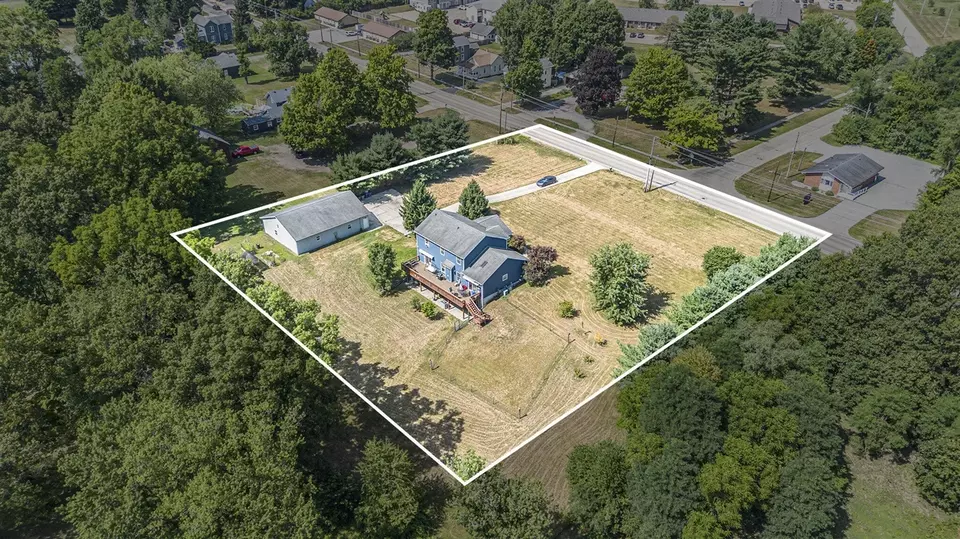 View/Area - 69154 Elkhart, Edwardsburg, MI 49112 photo 7 of 7