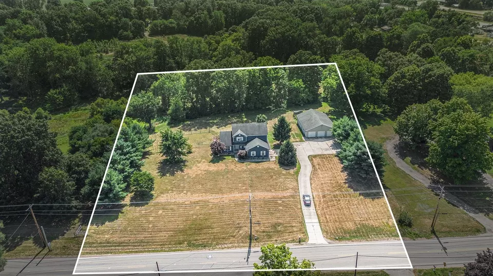 View/Area - 69154 Elkhart, Edwardsburg, MI 49112 photo 6 of 7