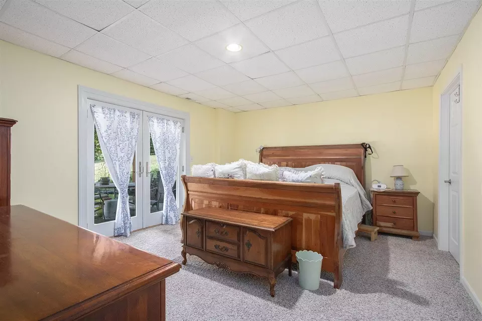 Bedroom - 69154 Elkhart, Edwardsburg, MI 49112 photo 4 of 6