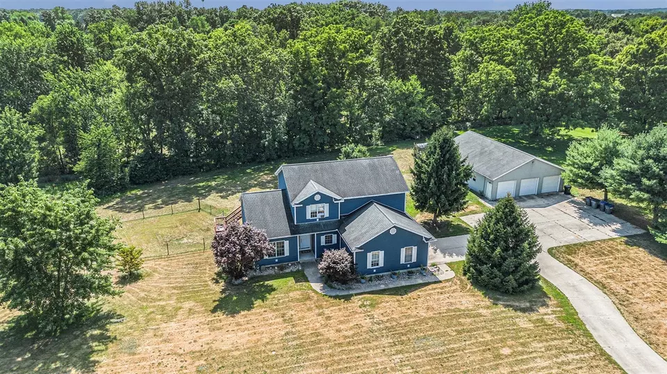 View/Area - 69154 Elkhart, Edwardsburg, MI 49112 photo 2 of 7