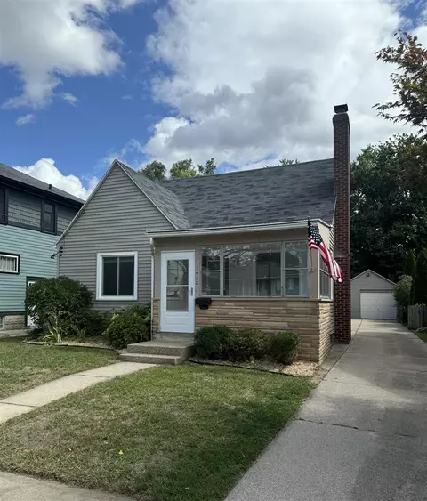 1438 Garfield, Grand Rapids, MI 49504