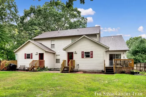 15634 164th #3, Grand Haven, MI 49417