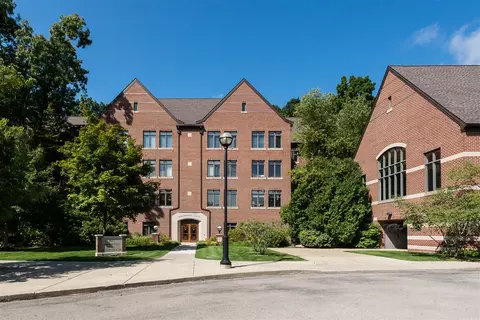827 Asa Gray #457, Ann Arbor, MI 48105