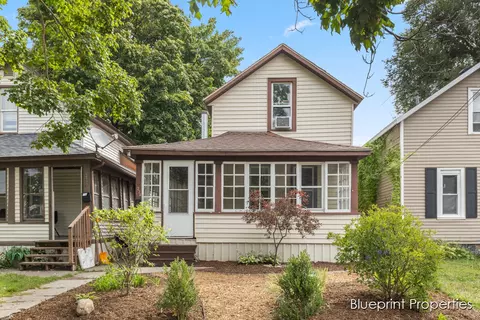 224 Lane, Grand Rapids, MI 49504