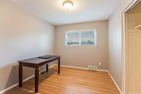 6915 Apache, Westland, MI 48185 photo 19