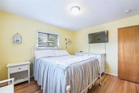 6915 Apache, Westland, MI 48185 photo 16