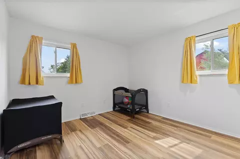 Bedroom - 12022 Jackman, Temperance, MI 48182 photo 3 of 3