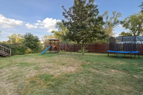 911 Evanston, Jackson, MI 49202 photo 36