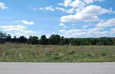 1700 Strasbourg, Traverse City, MI 49696
