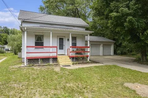 127 Briggs, Allegan, MI 49010