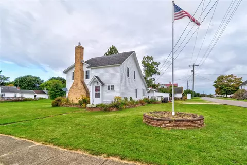 540 Arbutus, Manistique, MI 49854