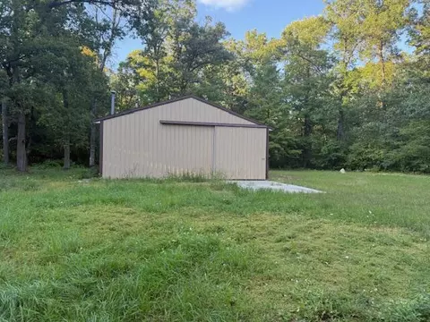 22478 W Howard City-edmore, Howard City, MI 49329