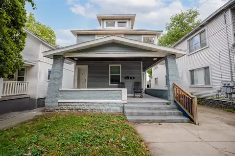 1044 Muskegon #1 & 2, Grand Rapids, MI 49504