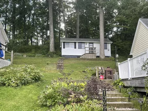 13697 Lower Bayside, Belding, MI 48809