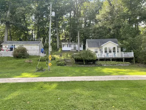 Exterior - 13697 Lower Bayside, Belding, MI 48809 photo 4 of 7