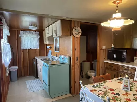 Kitchen - 13697 Lower Bayside, Belding, MI 48809 photo 1 of 2