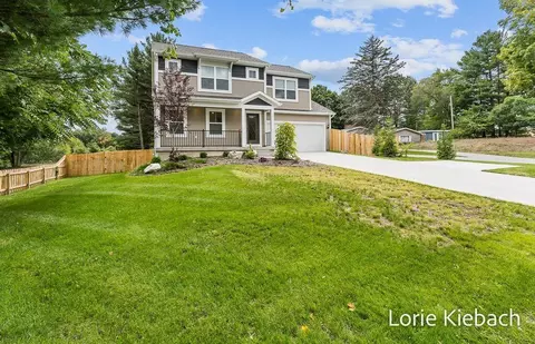 1264 W Lakewood, Holland, MI 49424