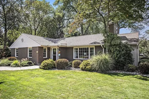 3816 Stonewall, Jackson, MI 49203