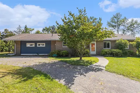 2160 Newport, Wolverine Lake, MI 48390