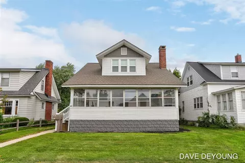 47 W 19th, Holland, MI 49423