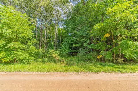 7574 9th, Canadian Lakes, MI 49346