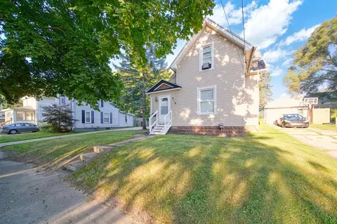610 Edgewood, Jackson, MI 49202