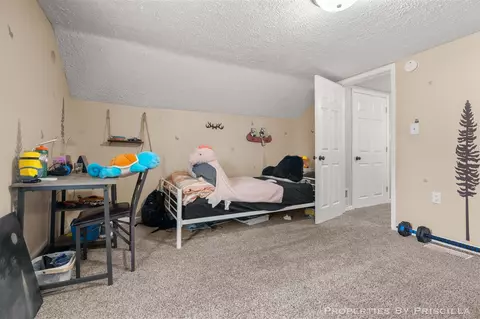 Bedroom - 174 1st, Sunfield, MI 48890 photo 6 of 6