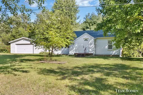 9425 E Church, Vestaburg, MI 48891