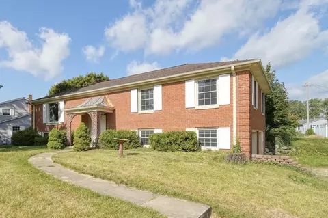 812 Hazelwood, Jackson, MI 49203
