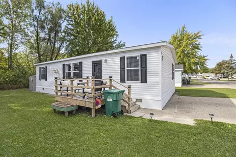 4598 Gardens, Walker, MI 49534