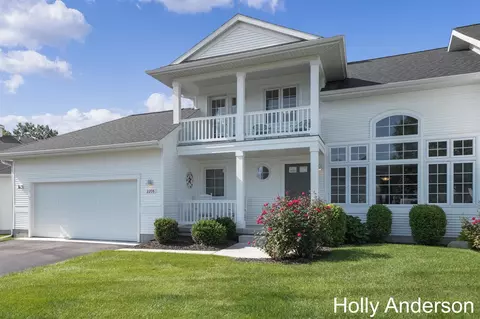 2208 Boardwalk #16, Wayland, MI 49348